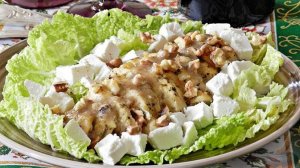 Вкусно и просто как дважды два.
САЛАТ С КУРИЦЕЙ ПЕКИНСКОЙ КАПУСТОЙ.