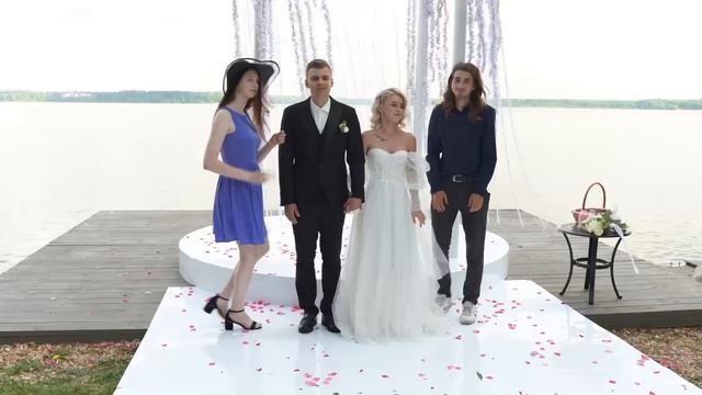 Свадьба - только такая!
Ведущая Светлана Винокурова.