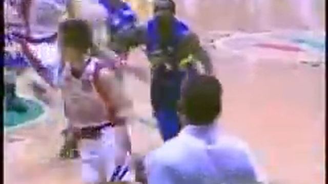 JAMES YAP "KARATE KICK" смотреть онлайн