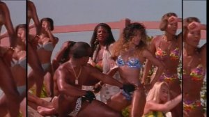 MC HAMMER │ Pumps and a Bump (HD)