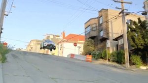 Кен Блок жжет резину в Сан Франциско