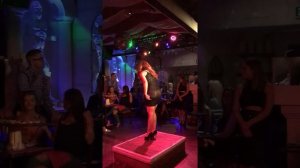 Helena Martins - Somebody to Love (live) from the musical We Will Rock You