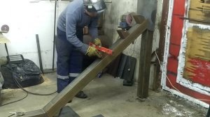 Лестница на центральном косоуре