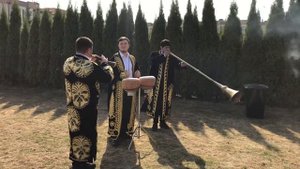 Карнай-Сурнай в Москве +7-966-387-25-00