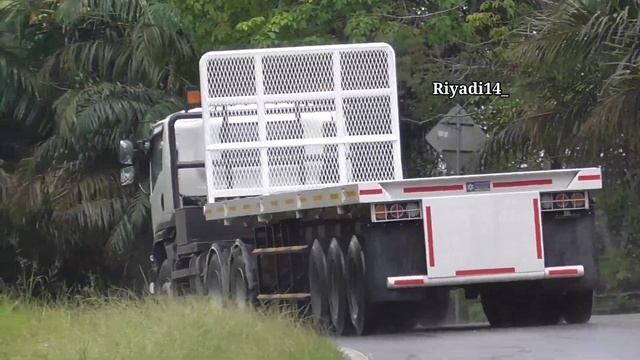 Truk BARU !! VOLVO FMX 440, New Fuso Fighter, HINO FM 280 JD, UD QUESTER GWE 350, ISUZU GIGA смотреть онлайн