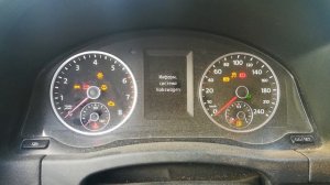 Как умирает аккумулятор на Tiguan