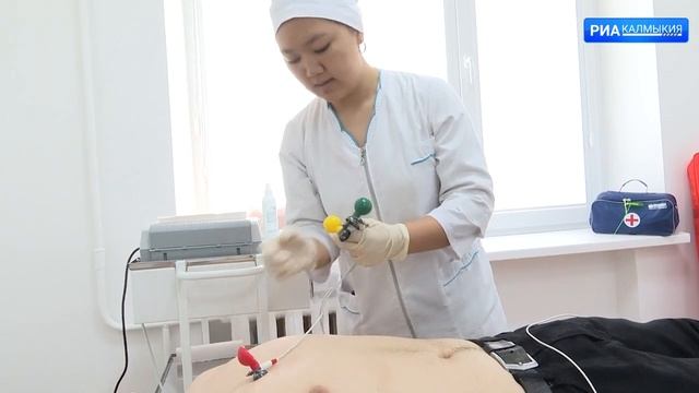 Калмыцкий медколледж взял кураторство над Бердянским медицинским профессиональным колледжем смотреть онлайн