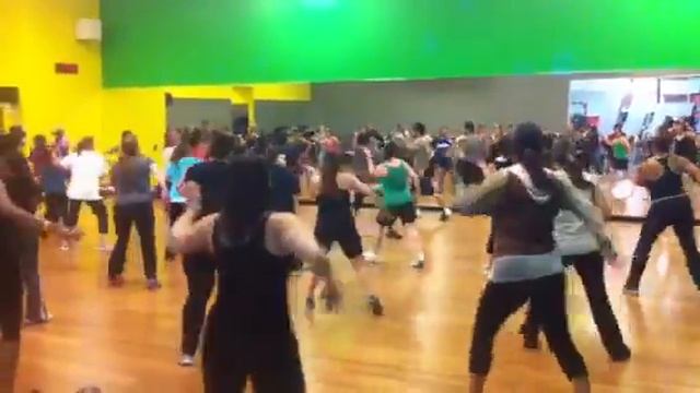 Zumba (part2) смотреть онлайн