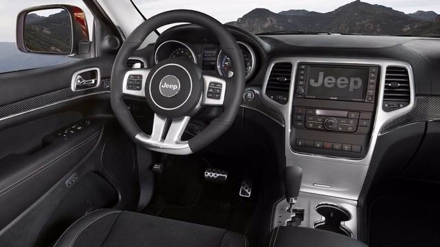 JEEP Grand Cherokee SRT8 (2012) смотреть онлайн