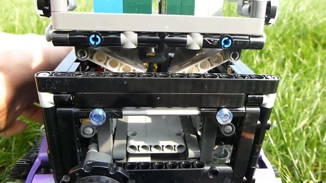 LEGO Technic 42069 Review смотреть онлайн