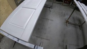 Белые межкомнатные двери из массива сосны