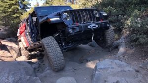 JEEP GLADIATOR vs WRANGLER RUBICON  On The Rubicon Trail California