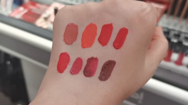 NEW KIKO MILANO Lasting Matte Veil Liquid Lip Colour - جديد كيكو ميلانو
