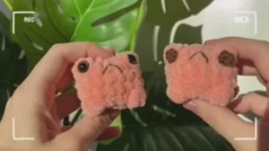 Лягушка крючком
Beginner tutorial How to Crochet a FROG