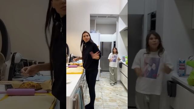 Профессиональная мать!!