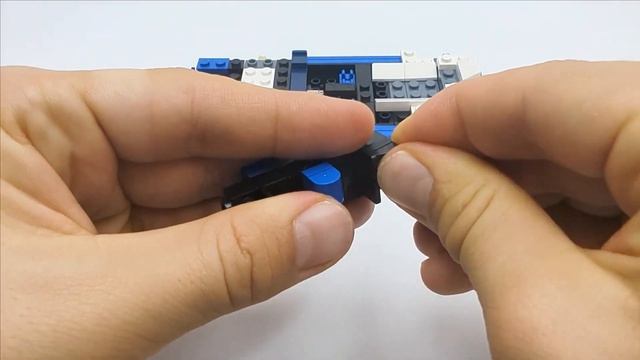 LEGO MASERATI MC12 смотреть онлайн