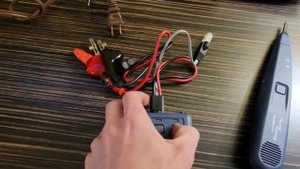 How to use Fluke Networks Pro3000 Tone and Probe Kit