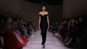 Показ Giorgio Armani Privé Осень-Зима 2024-25