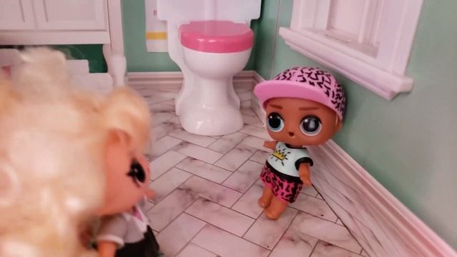 LOL Surprise Dolls, Oops Baby's Late for School - So Cute Toys Playtime смотреть онлайн
