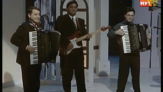 Скендер Амет и група КОДА - Пембе пембе / Skender Amet i grupa KODA Pembe pembe смотреть онлайн