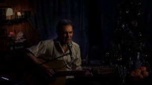 По улице моей который год