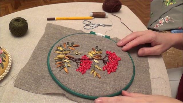 Вышивка рябины часть 4(Embroidery ribbons rowan. Part 4). Вышивка лентами для начинающих.