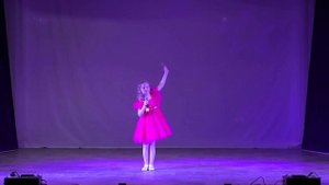 Трихина Василиса, песня "Стану я звездой", 8 лет