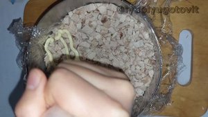 Слоёный Салат "ГРИБНАЯ ПОЛЯНА" — Невероятно вкусный и с лёгкостью украсит праздничный стол!