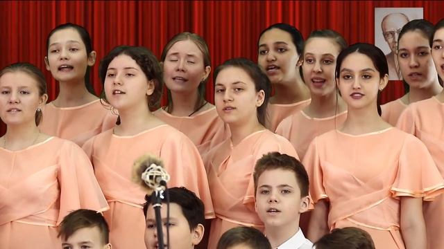 Ю. Чичков, сл. М. Пляцковского «Нам мир завещано беречь» Исп. сводный хор школы Рук. А.С. Осипенко смотреть онлайн