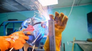 Сделала себе сварочный стол к 8 марта. Made a welding table for myself as a present for Women's day.