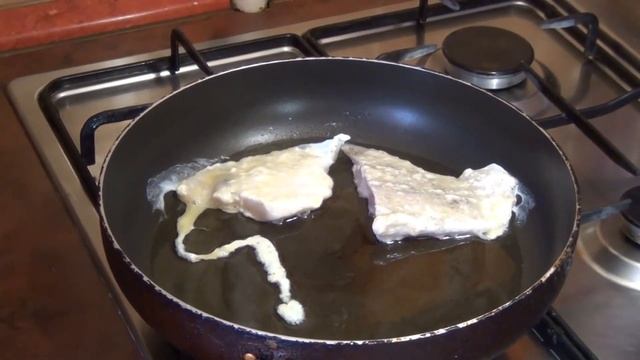 Жарим рыбное филе пангасиуса. #жаримрыбу