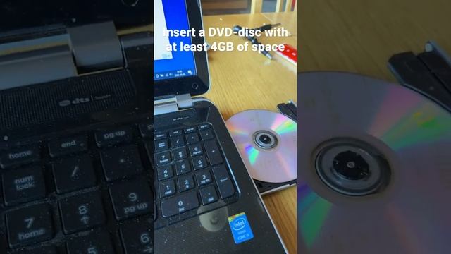 How to download Windows 10 32/64 bit on a DVD-disc