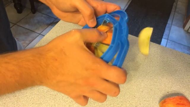 THE Corer Slicer Easy Cutter Cut Fruit Knife Cutter for Apples Pears! from DHgate.com! смотреть онлайн