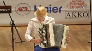 Яромир Вейвода "Розамунда" - Эдуард Аханов / Jaromír Vejvoda "Beer Barrel Polka" - Eduard Akhanov