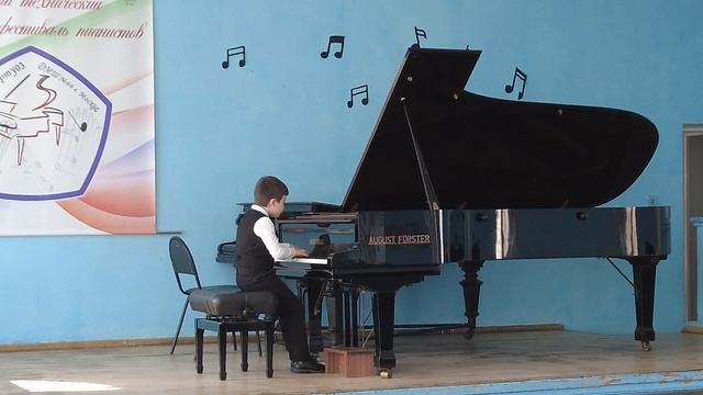 Э. Григ - Танец эльфов Op.12 N.4 смотреть онлайн