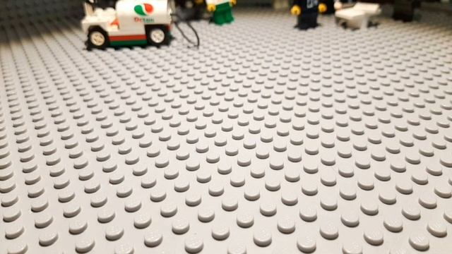 096 containment breach | lego SCP смотреть онлайн