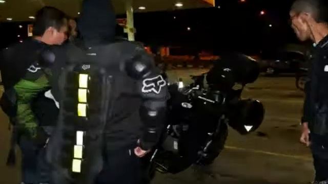 CLiQueRS Kembara ke Kota Singa 3 смотреть онлайн