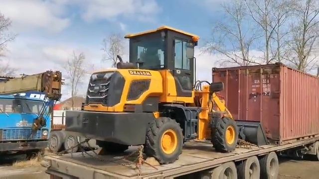 Фронтальный погрузчик AMUR DK620M прибыл в Тюмень