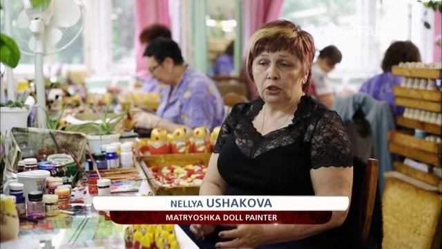 Russia 2018 Magazine: Inside famous Russian Dolls смотреть онлайн