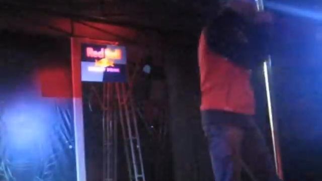 хип_хоп в клубе линкор Г. Жлобина смотреть онлайн