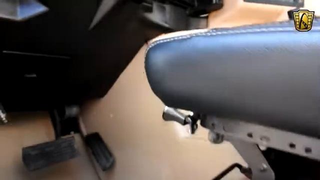 2000 AM Gerneral Hummer Now Featured in Our Milwaukee Showroom #43-MWK смотреть онлайн