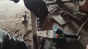 Восстанавливаем ролики крыши полуприцепа.