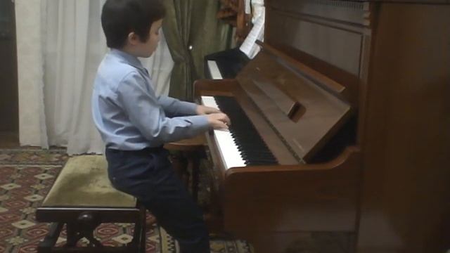 Две пьесы для фортепиано: Р. Шуман - Фантастический танец и С. Рахманинов - Итальянская полька смотреть онлайн