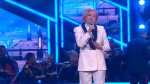 Мария Воронова - Офицеры