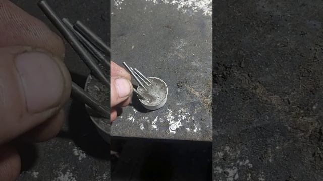 Очистка фрез химическим способом. Проще,чем кажется! Школьная химия пригодилась!