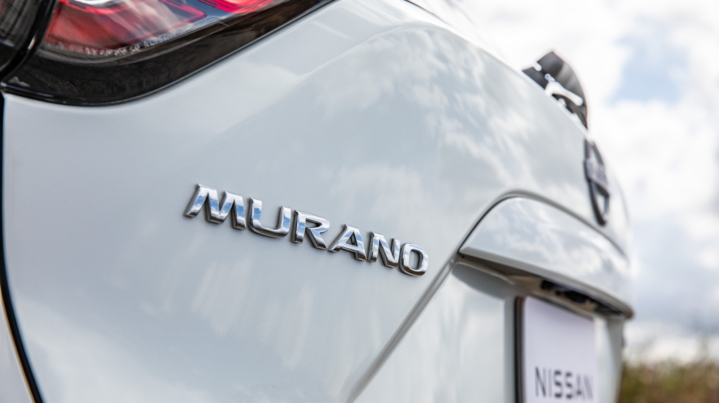Масштабный слив в сеть: новое поколение кроссовера Nissan Murano рассекретили «благодаря» дилерам