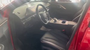 OMODA Supreme красный