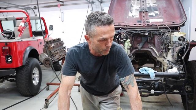 Engine Swap in my Jeep TJ Wrangler | Low mileage 4.0 смотреть онлайн