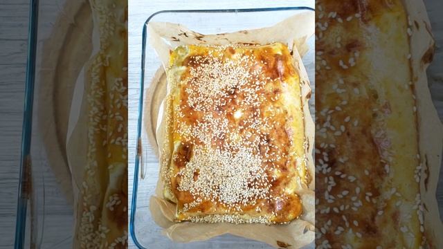 За закуска бъркана лесно баница със сирене и кашкавал #food #foodblogger #recipe #tasty #breakfast