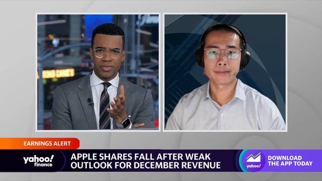 Apple concerns grow as China market weighs on earnings and lackluster new iPhone sales смотреть онлайн